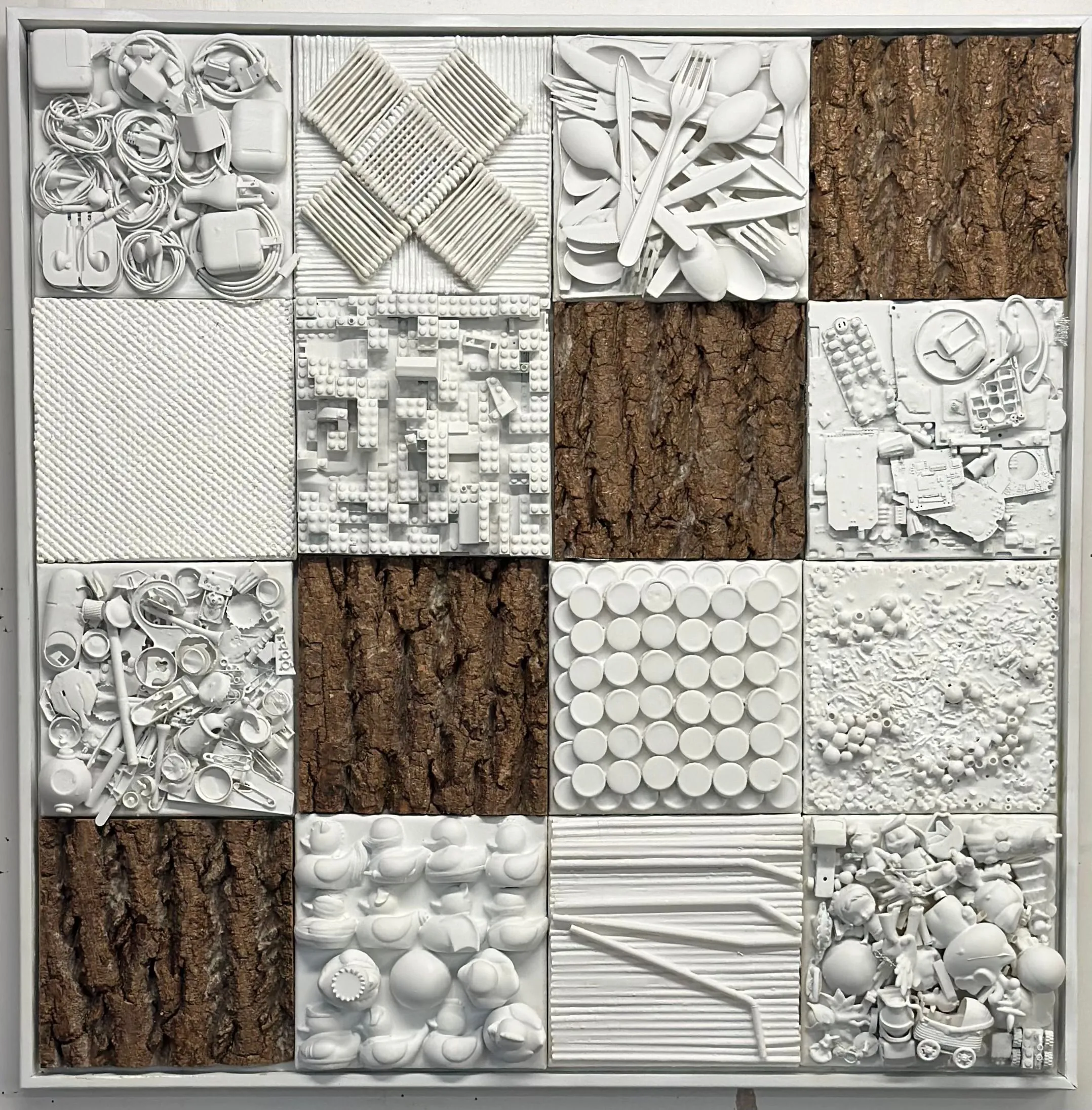 M-N MOGINIE_A Priori - A Posteriori #1_plastic-paint-wood_32x32x2