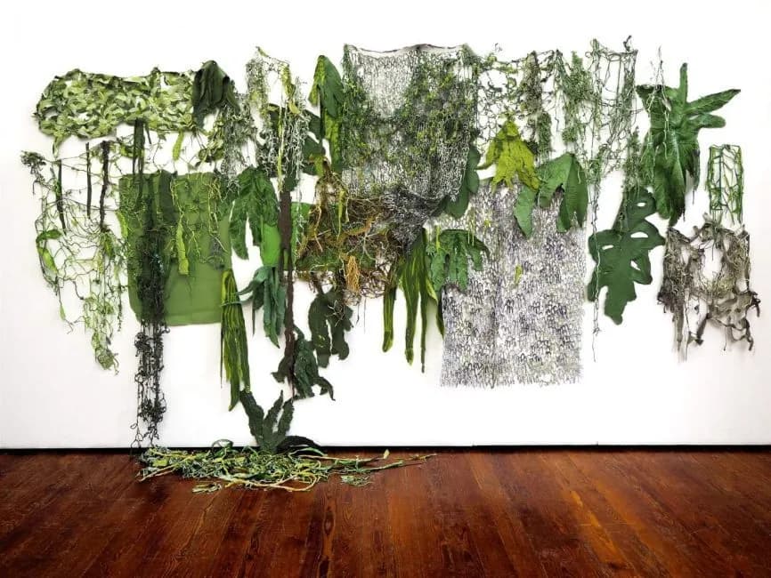 2018 Gabrielle Kruger- Paint Becomes Plant (2018)
