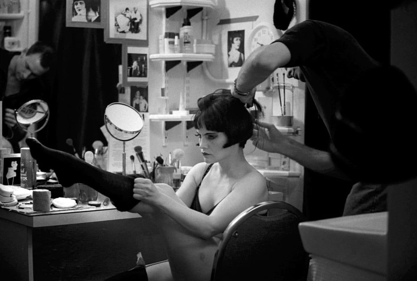 Rivka Katvan - Jennifer Jason Lee - Cabaret, 1998